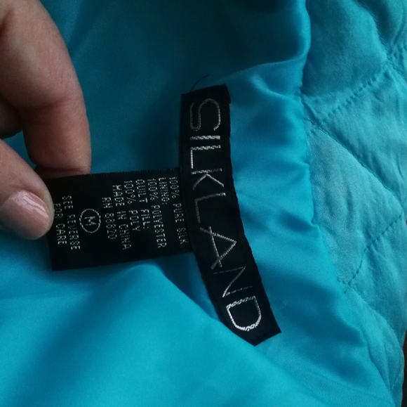 Silk jacket - Picture 11 of 11